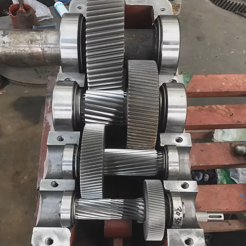 圆柱齿轮减速机小型JZQ400卧式加重大扭力变速箱